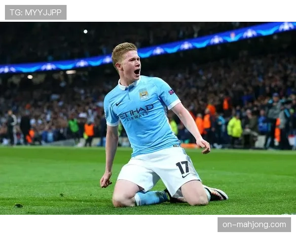 报道:英超股东大会通过决议,下赛季将试行新的替补名额规则